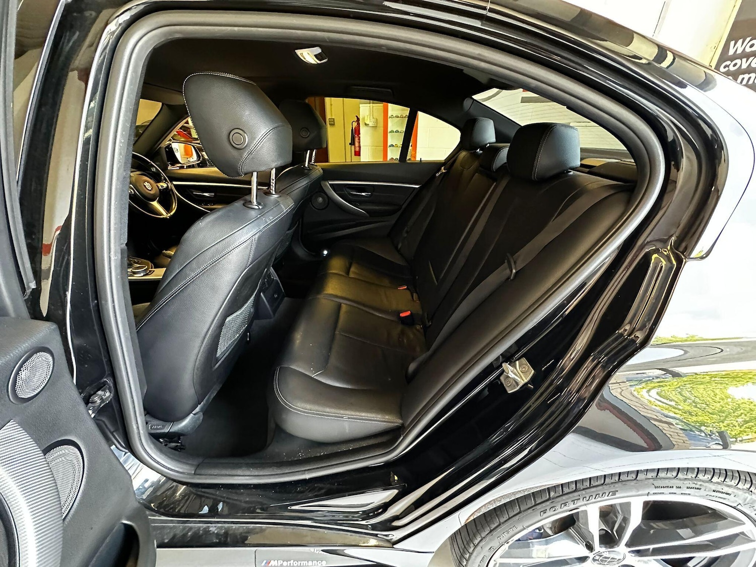 Used BMW 3 Series 2018 for sale - 75646273: Photo 36