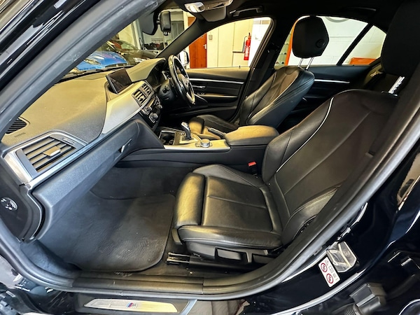 Used BMW 3 Series 2018 for sale - 75646273: Photo 44