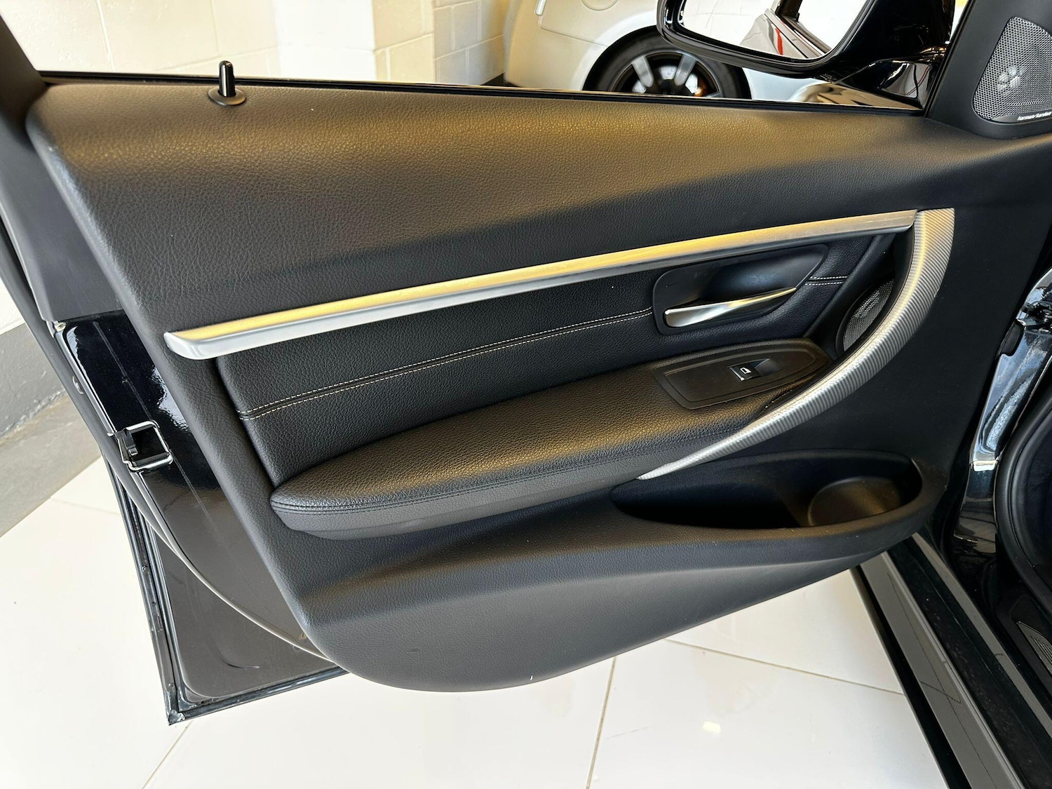 Used BMW 3 Series 2018 for sale - 75646273: Photo 48