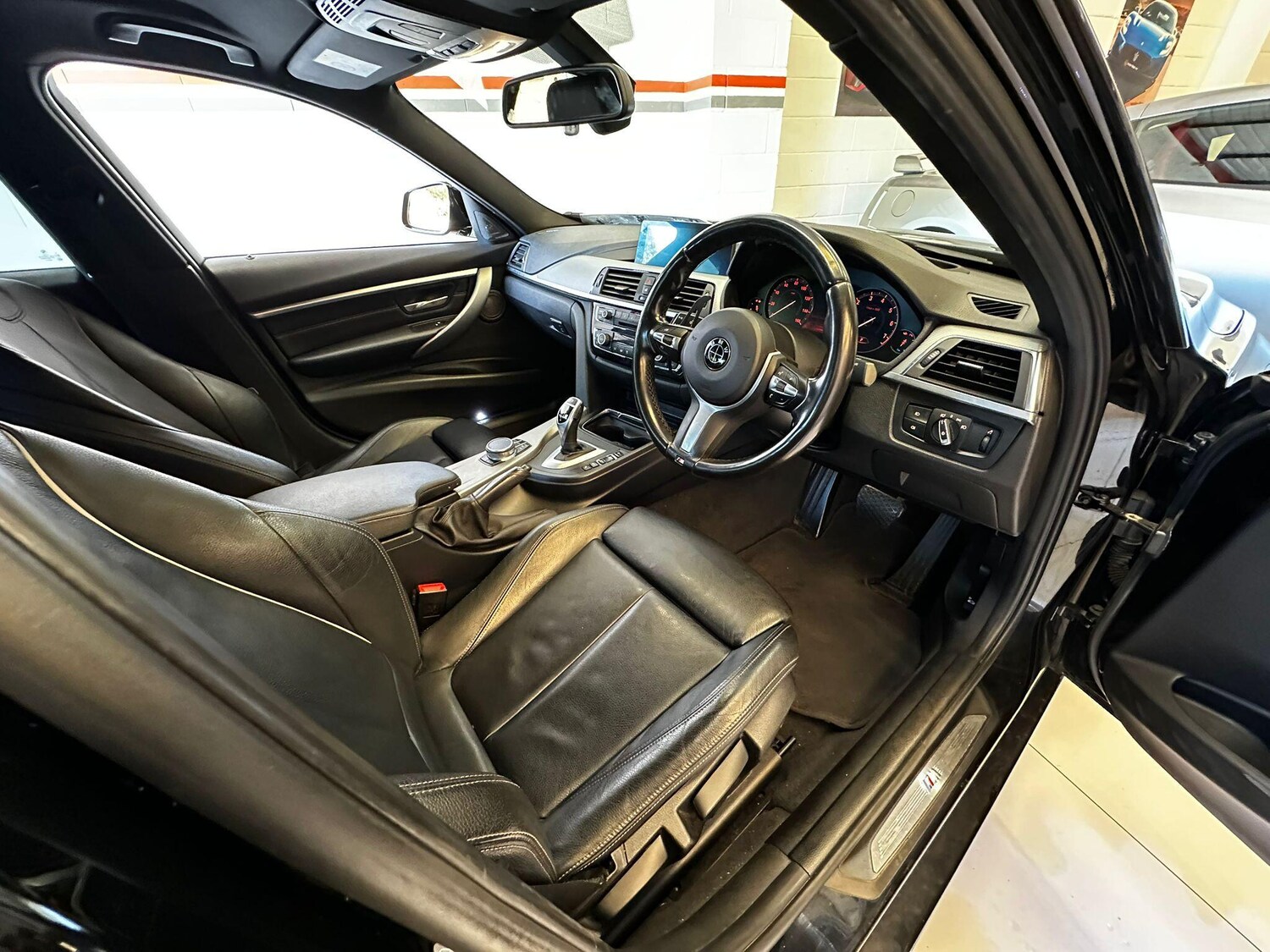 Used BMW 3 Series 2018 for sale - 75646273: Photo 59