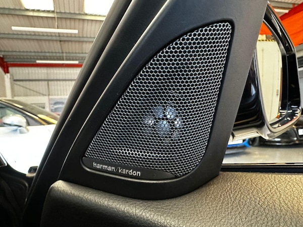 Used BMW 3 Series 2018 for sale - 75646273: Photo 64