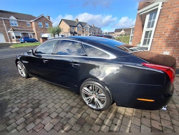 Used Jaguar XJ 2011 for sale - 76735449: Photo