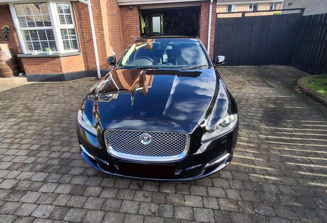 Used Jaguar XJ 2011 for sale - 76735449: Photo 5