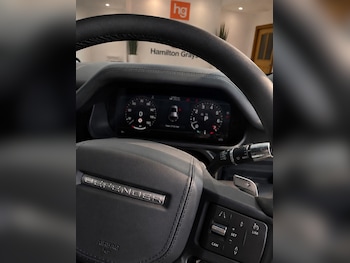 Used Land Rover Defender 110 2021 for sale - 79426234: Photo