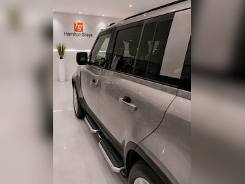 Used Land Rover Defender 110 2025 for sale - 79540560: Photo