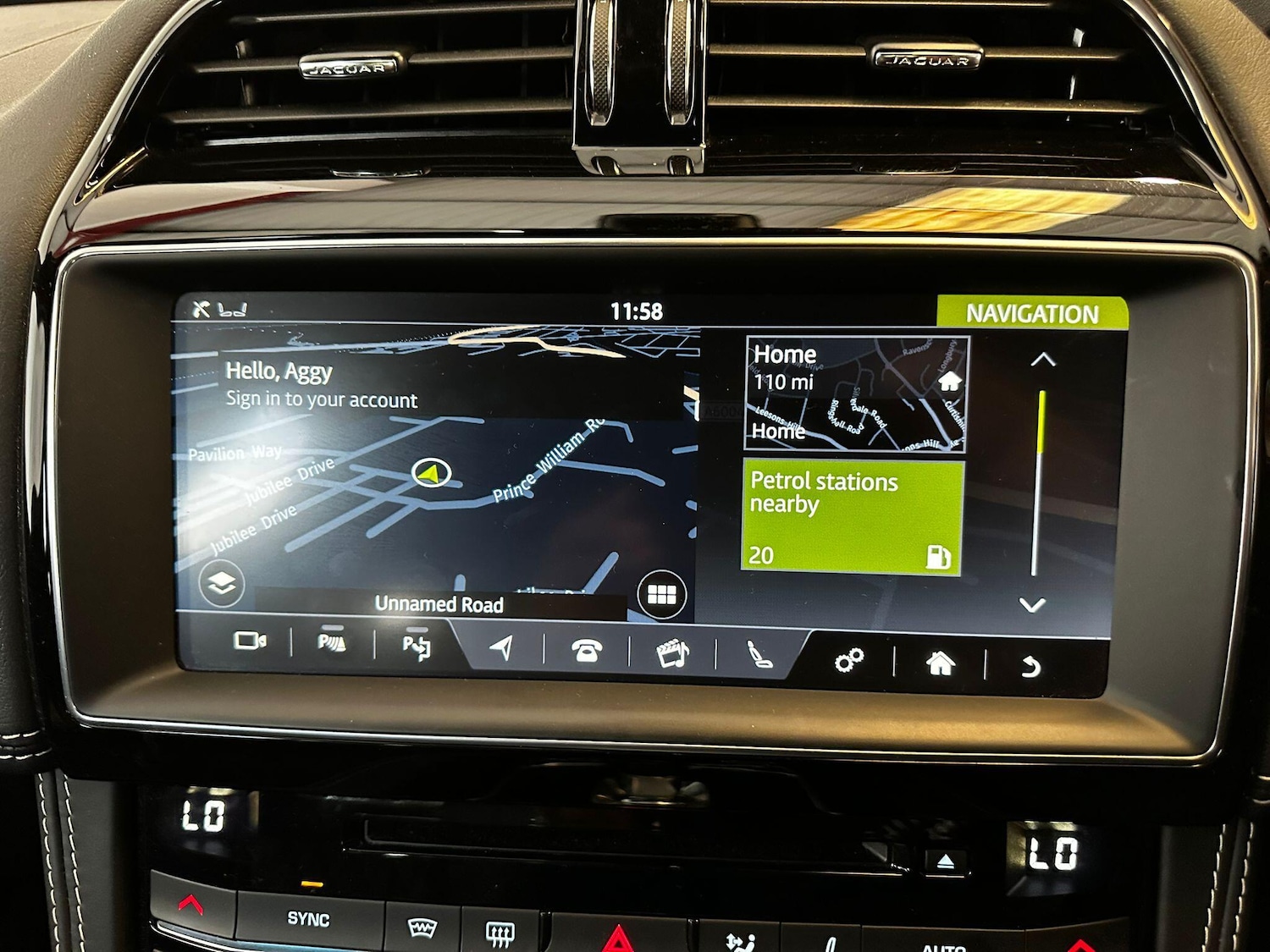 Used Jaguar F-Pace 2019 for sale - 75977741: Photo 14