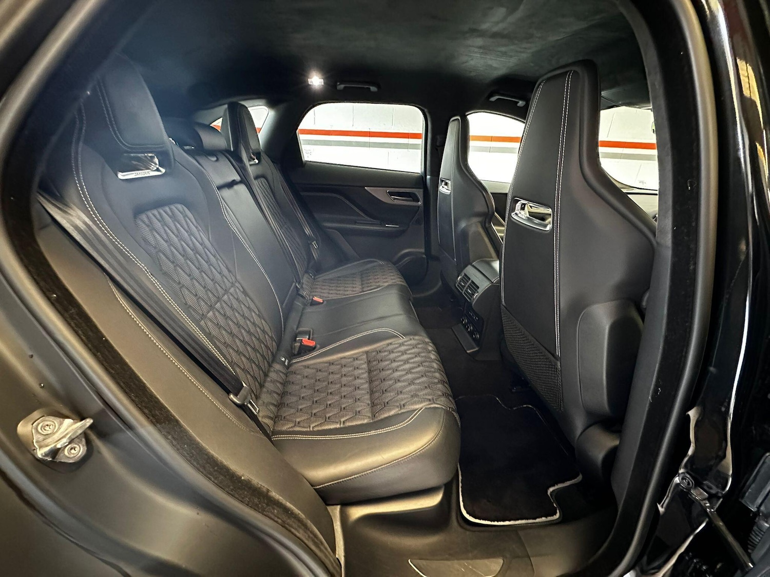 Used Jaguar F-Pace 2019 for sale - 75977741: Photo 15