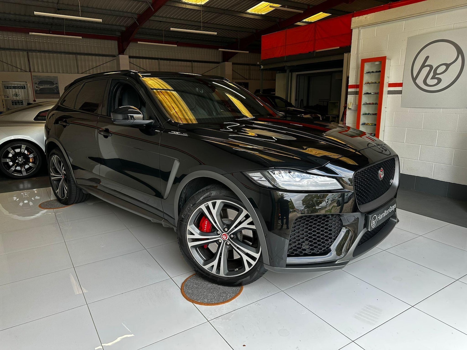 Used Jaguar F-Pace 2019 for sale - 75977741: Photo 17