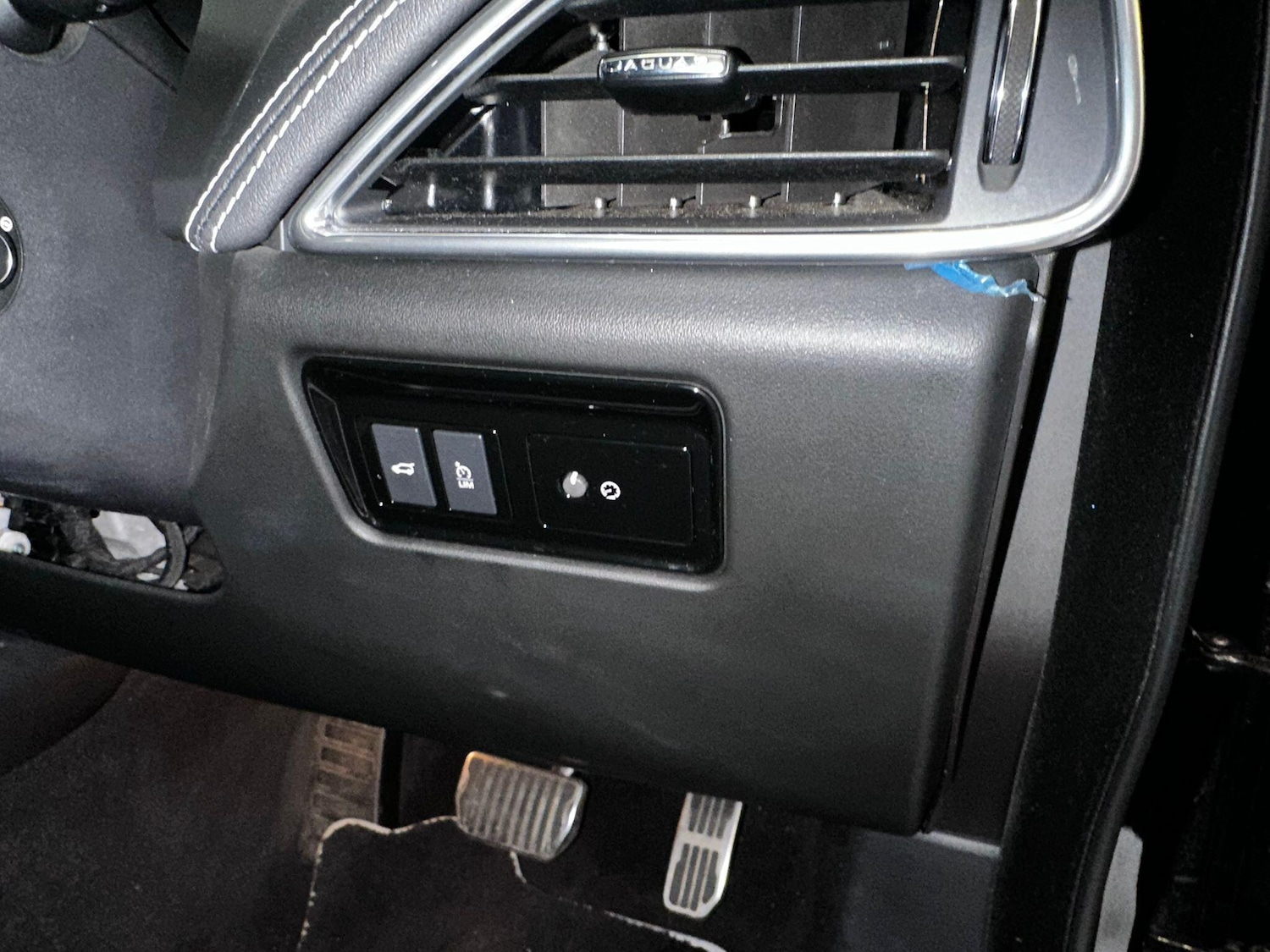 Used Jaguar F-Pace 2019 for sale - 75977741: Photo 18