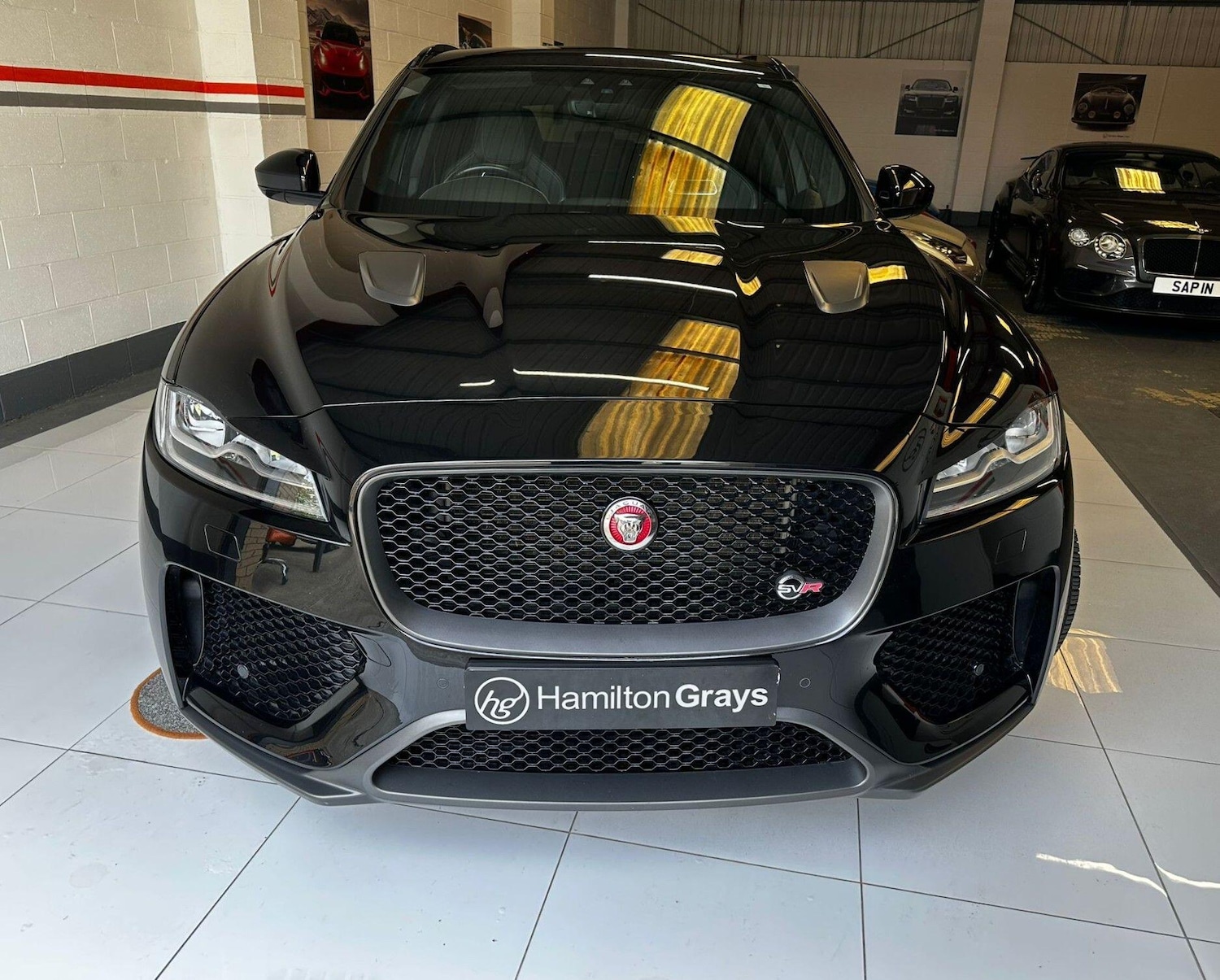 Used Jaguar F-Pace 2019 for sale - 75977741: Photo 4