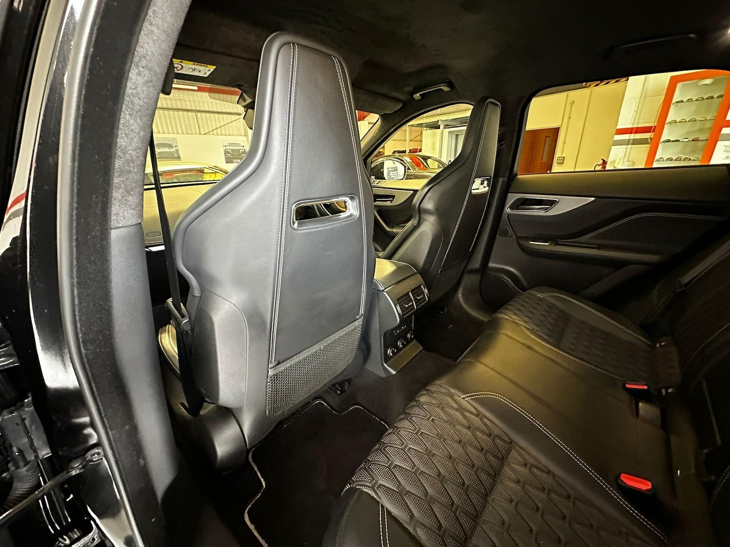 Used Jaguar F-Pace 2019 for sale - 75977741: Photo 40