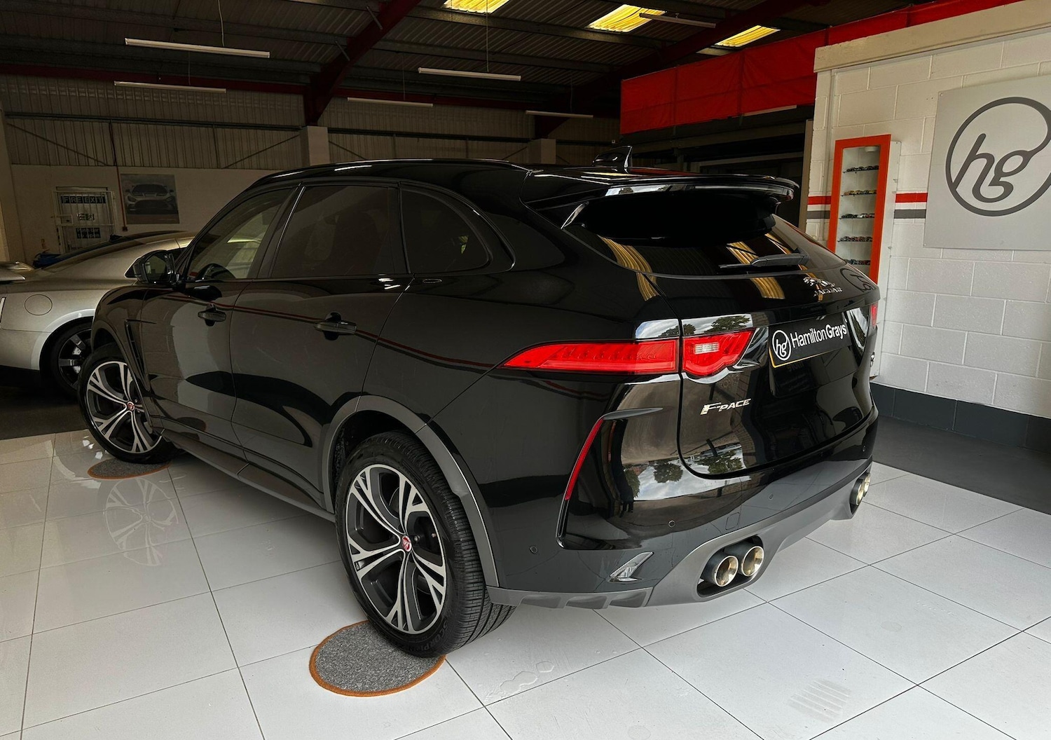 Used Jaguar F-Pace 2019 for sale - 75977741: Photo 7