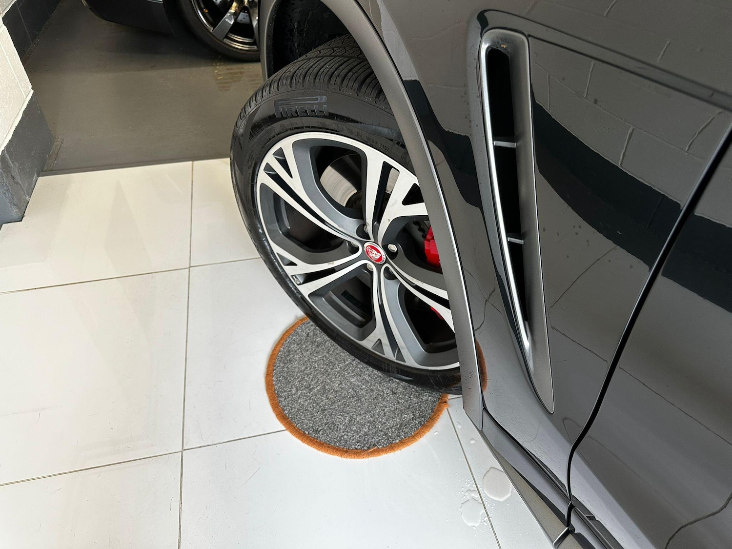 Used Jaguar F-Pace 2019 for sale - 75977741: Photo 73