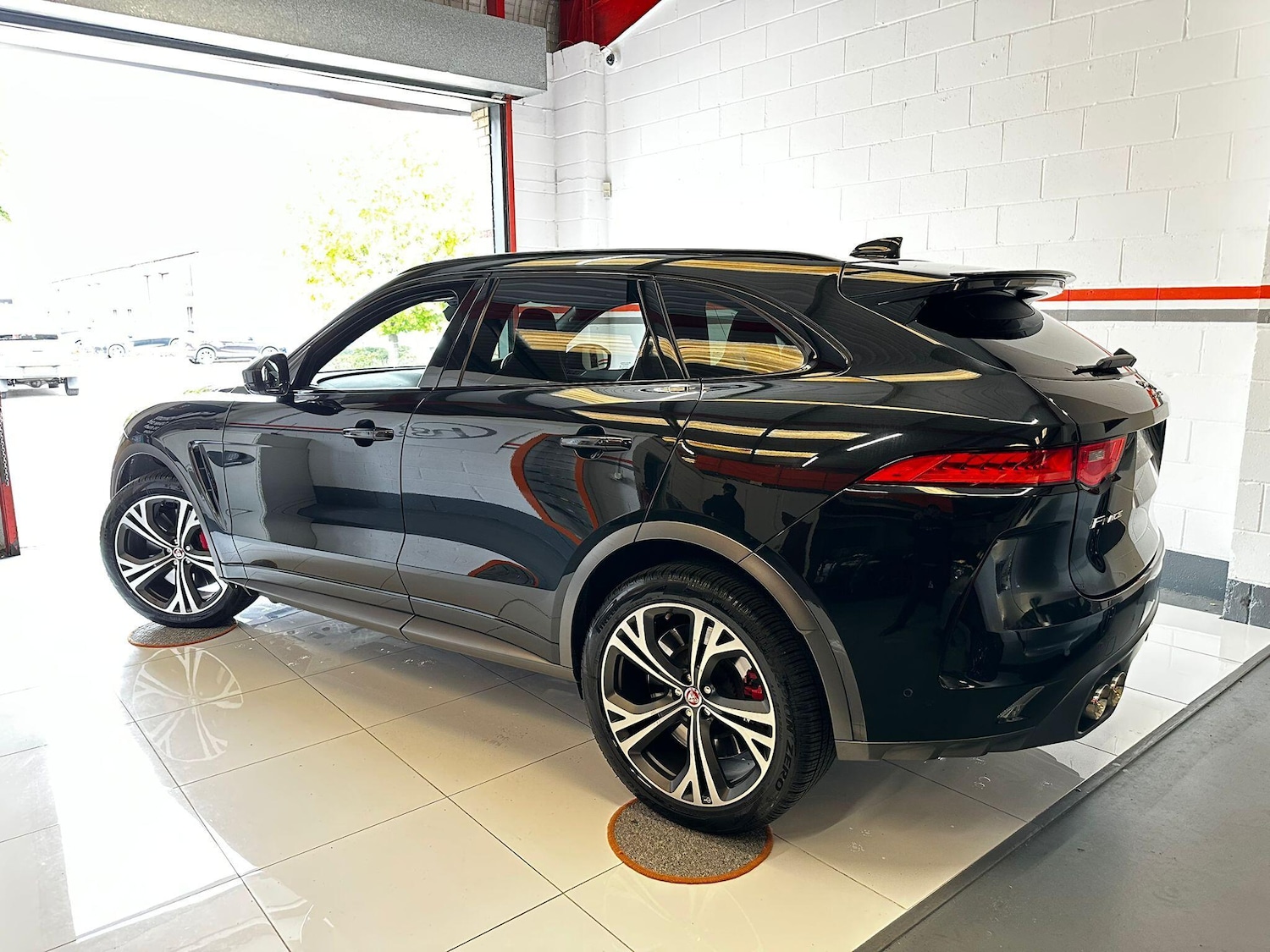 Used Jaguar F-Pace 2019 for sale - 75977741: Photo 89