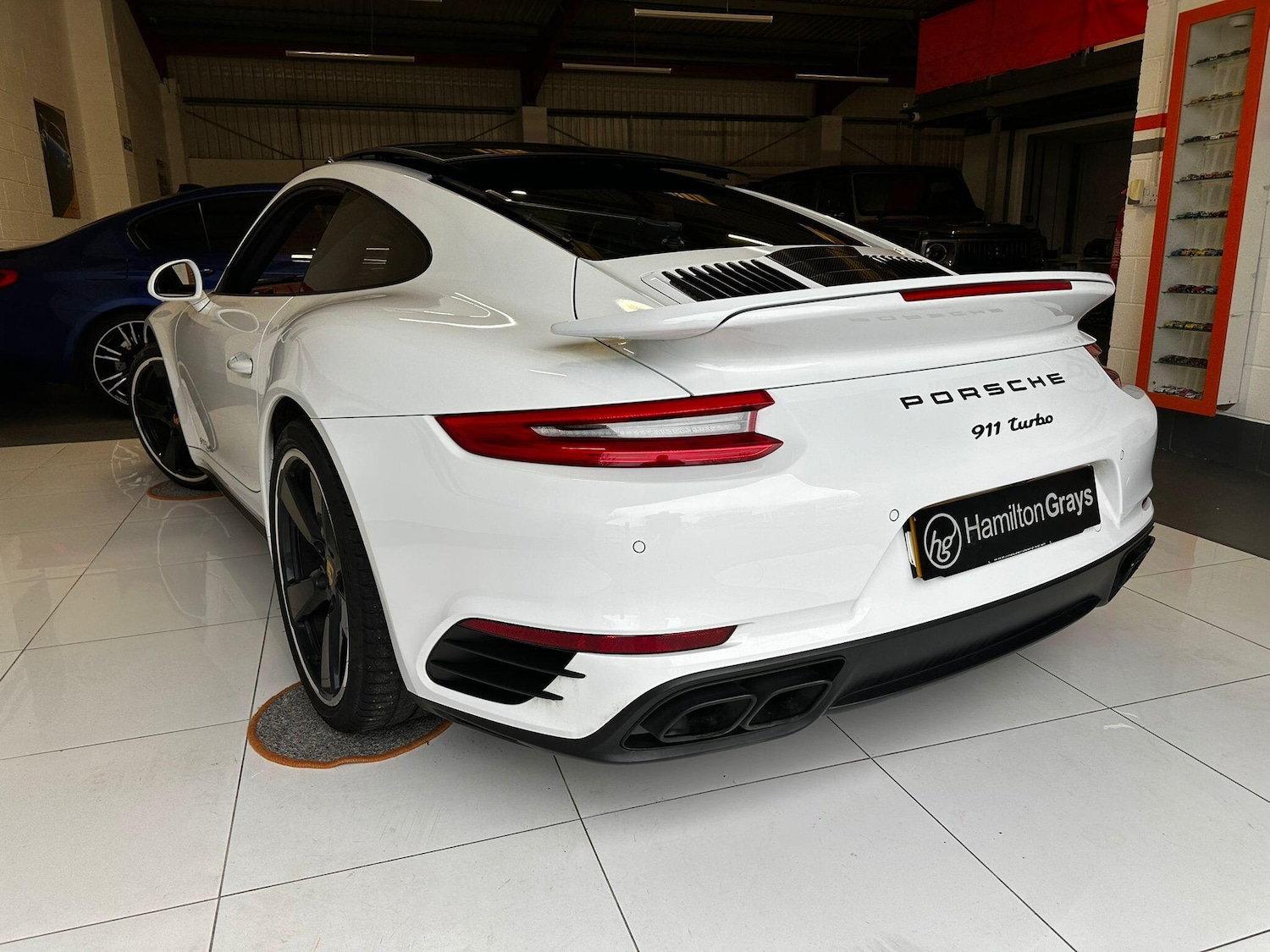 Used Porsche 911 2016 for sale - 77320860: Photo 3