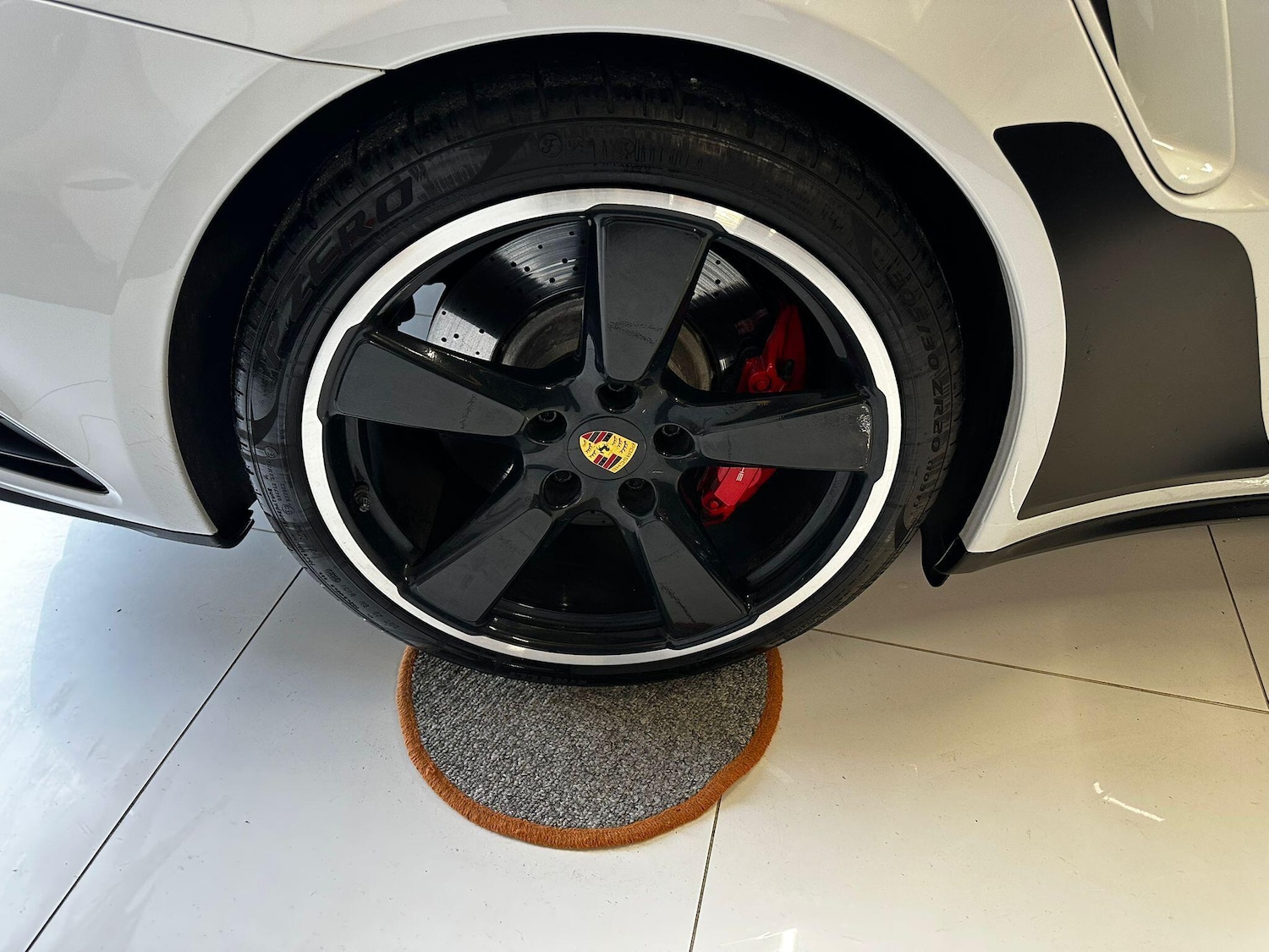 Used Porsche 911 2016 for sale - 77320860: Photo 9