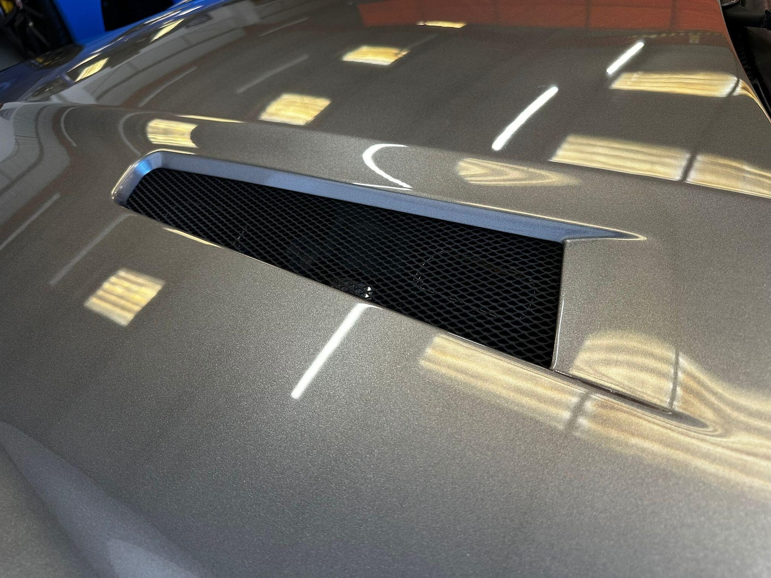 Used Aston Martin Vanquish 2002 for sale - 77410971: Photo 25