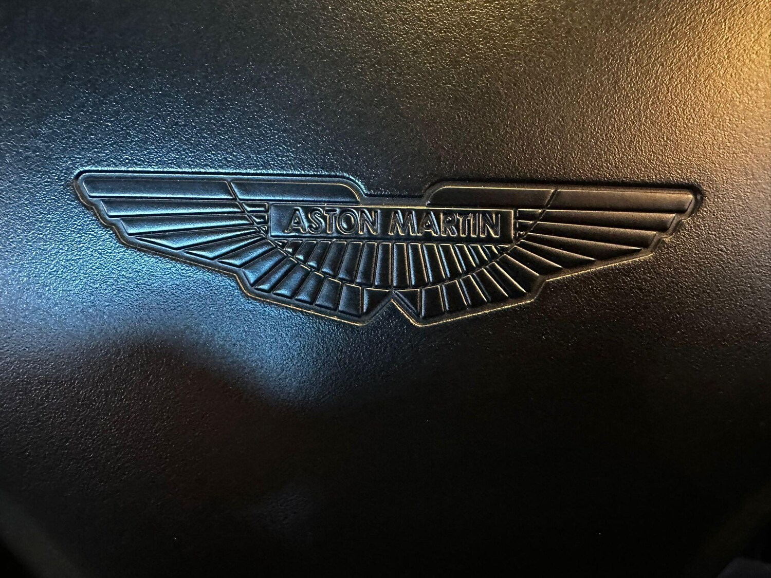 Used Aston Martin Vanquish 2002 for sale - 77410971: Photo 28