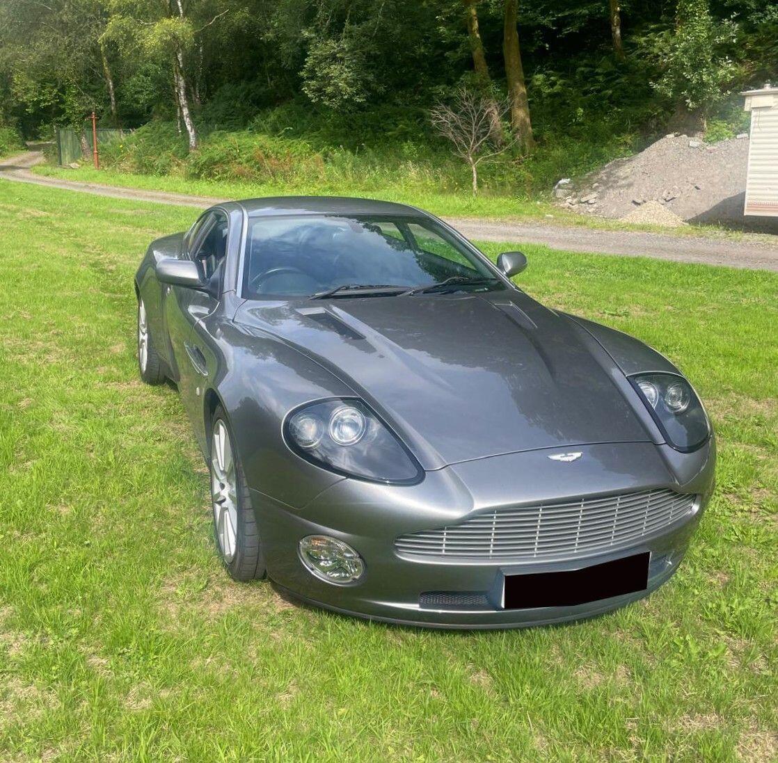 Used Aston Martin Vanquish 2002 for sale - 77410971: Photo 4