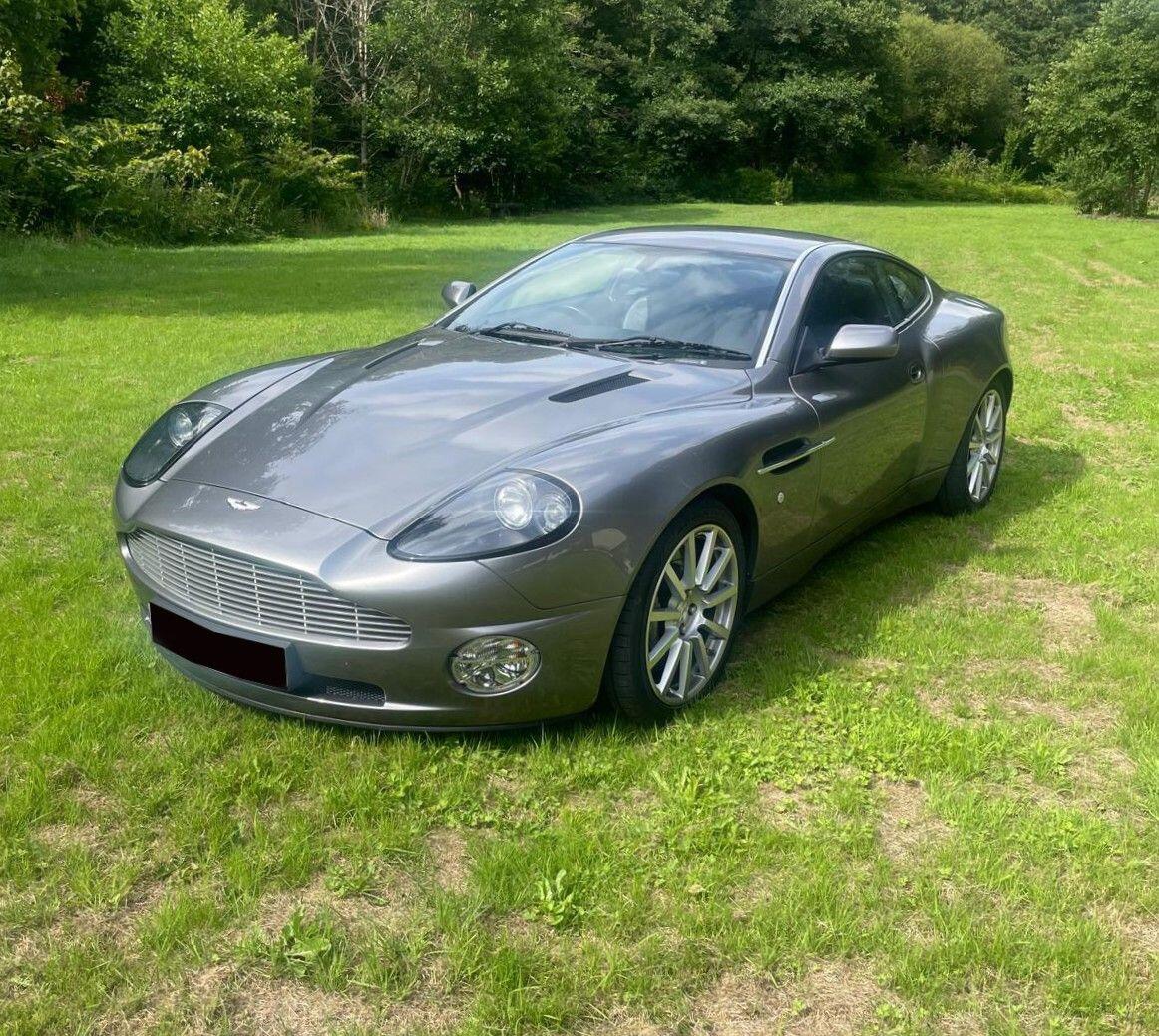 Used Aston Martin Vanquish 2002 for sale - 77410971: Photo 5
