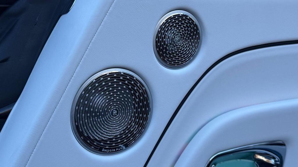 Used Rolls-Royce Spectre for sale - 76476418: Photo 15