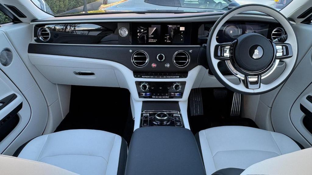 Used Rolls-Royce Spectre for sale - 76476418: Photo 21