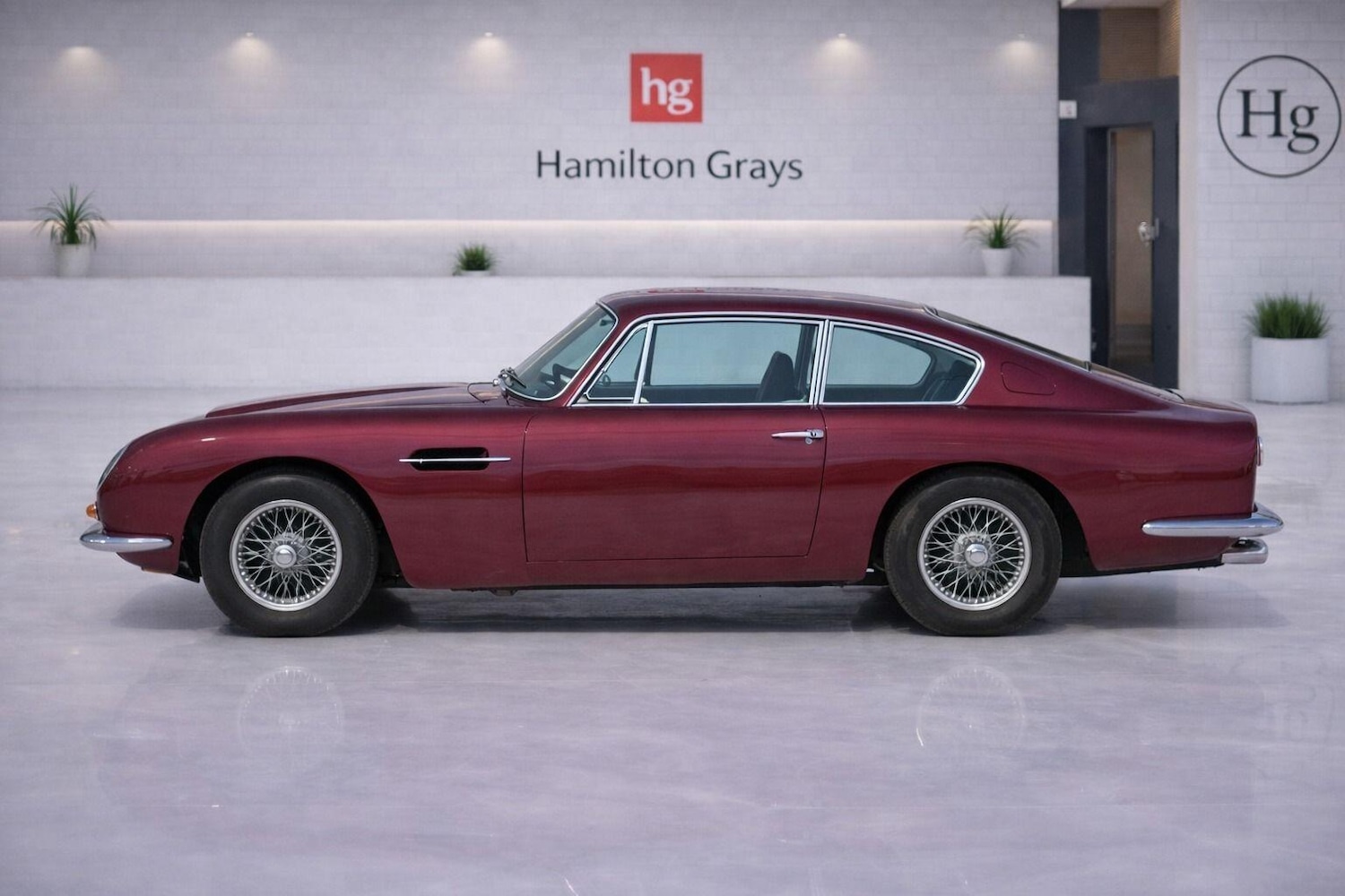 Used Aston Martin DB6 for sale - 77982343: Photo 5