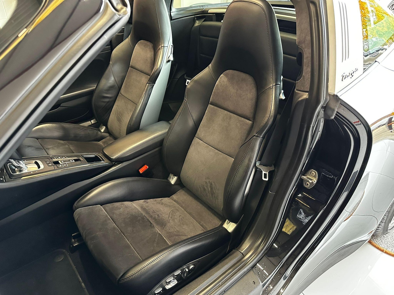 Used Porsche 911 2016 for sale - 76307521: Photo 17