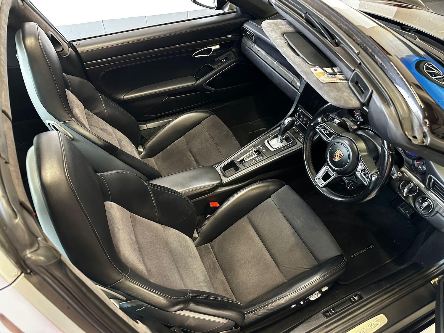 Used Porsche 911 2016 for sale - 76307521: Photo 21