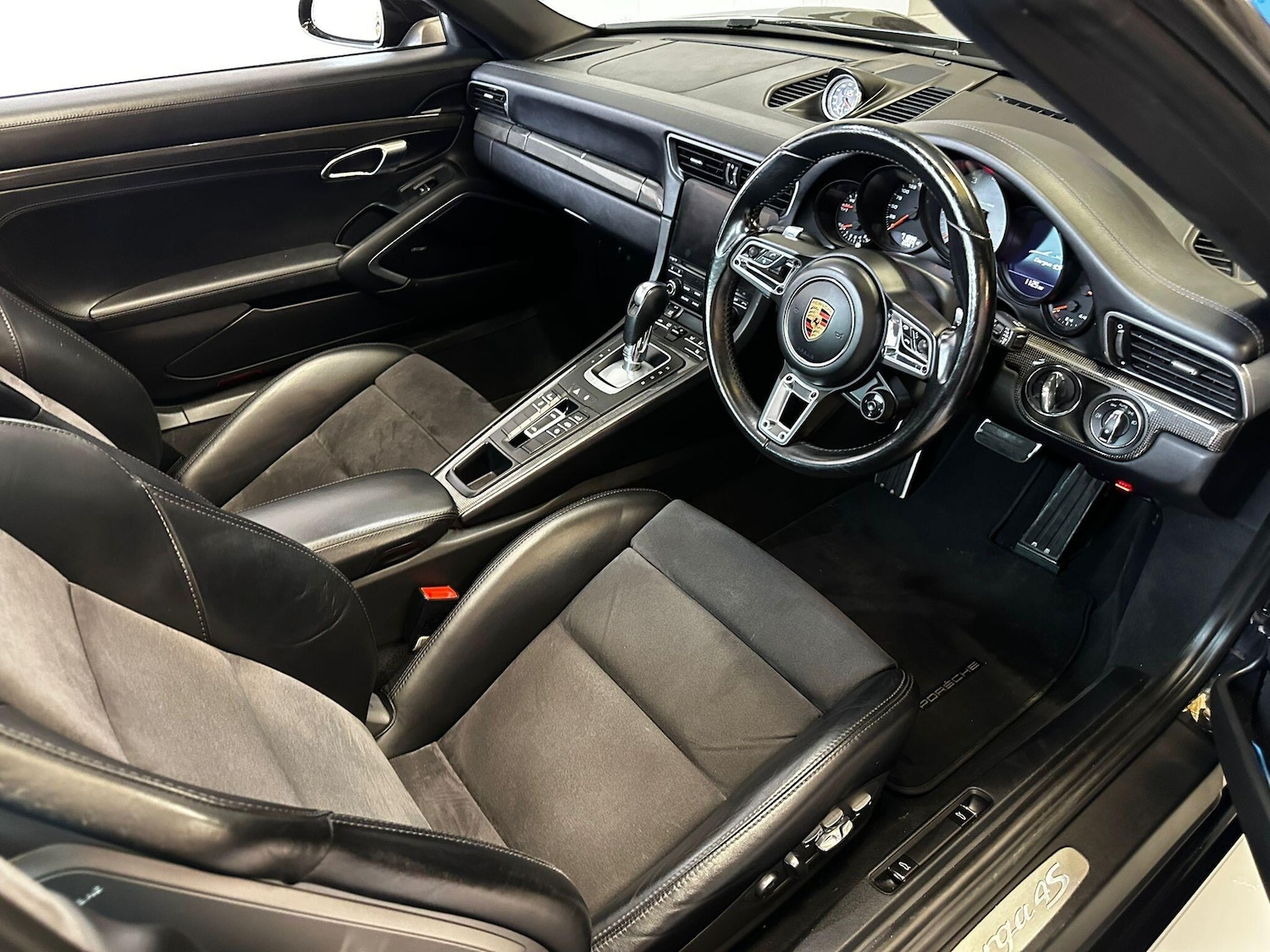 Used Porsche 911 2016 for sale - 76307521: Photo 3