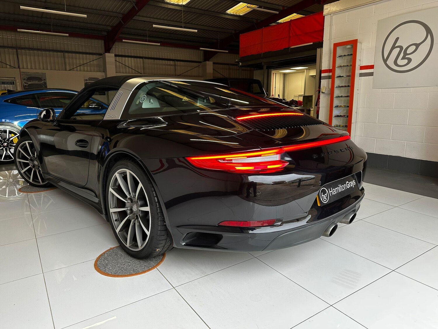 Used Porsche 911 2016 for sale - 76307521: Photo 69