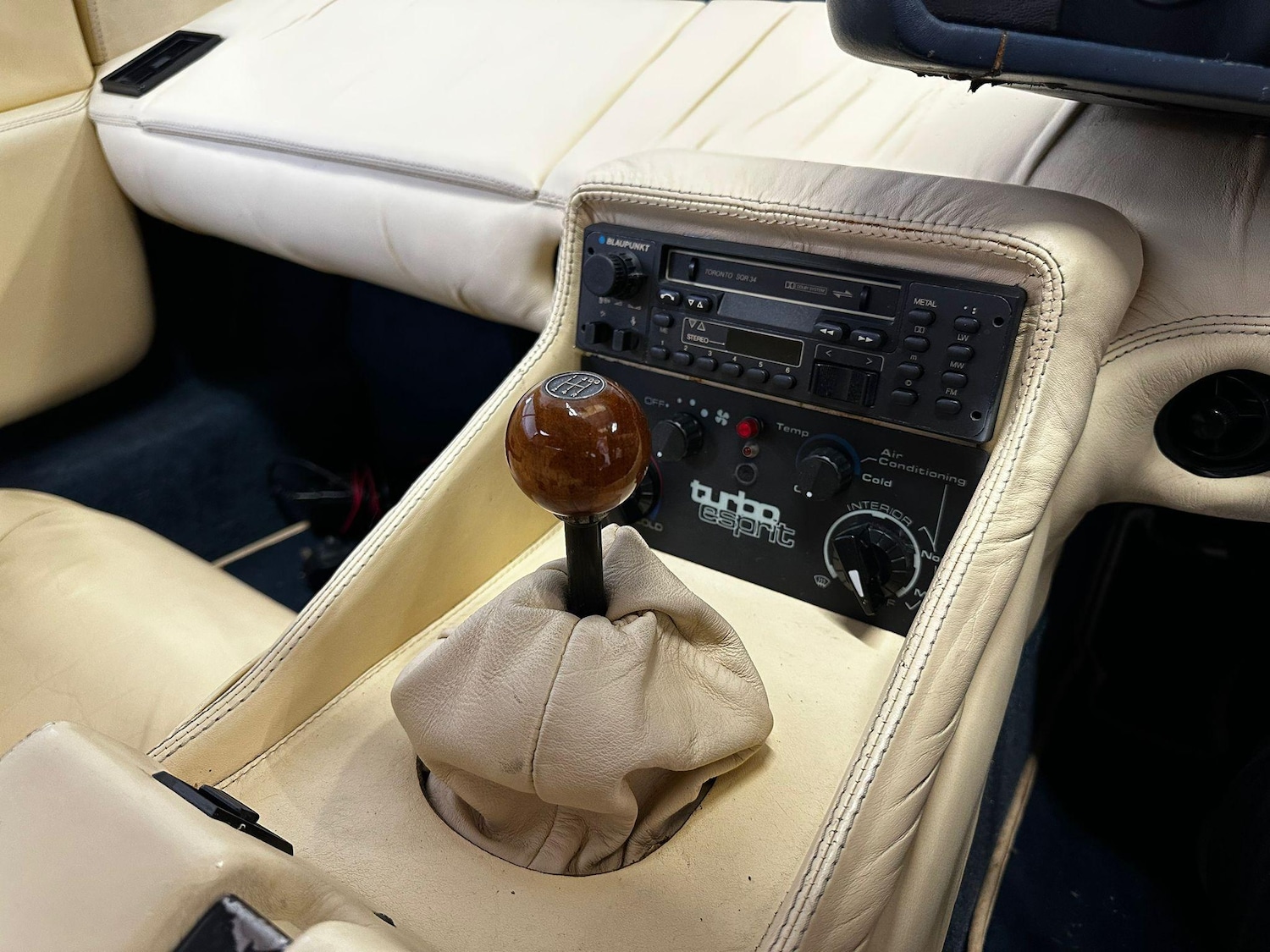 Used Lotus Esprit for sale - 76772242: Photo 32