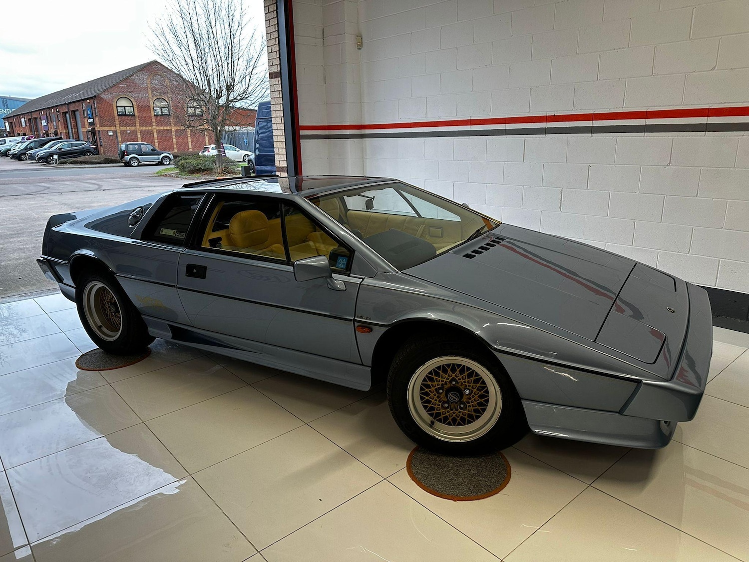Used Lotus Esprit for sale - 76772242: Photo 38