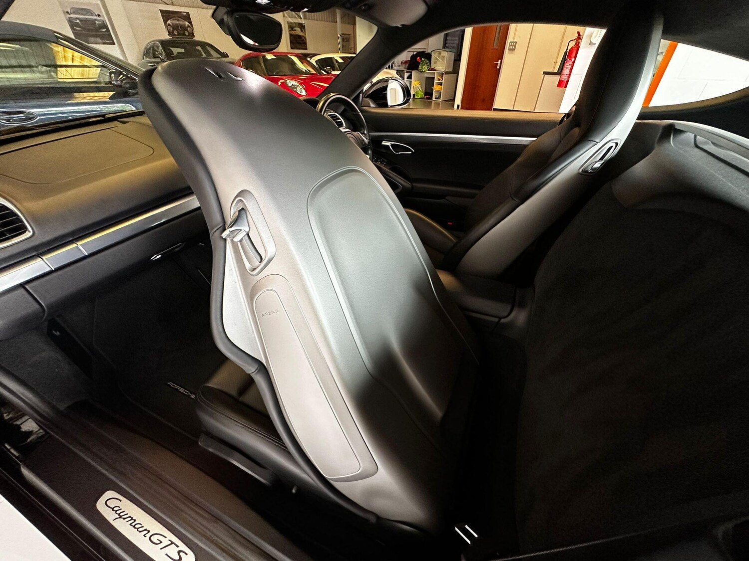 Used Porsche Cayman for sale - 77345587: Photo 26