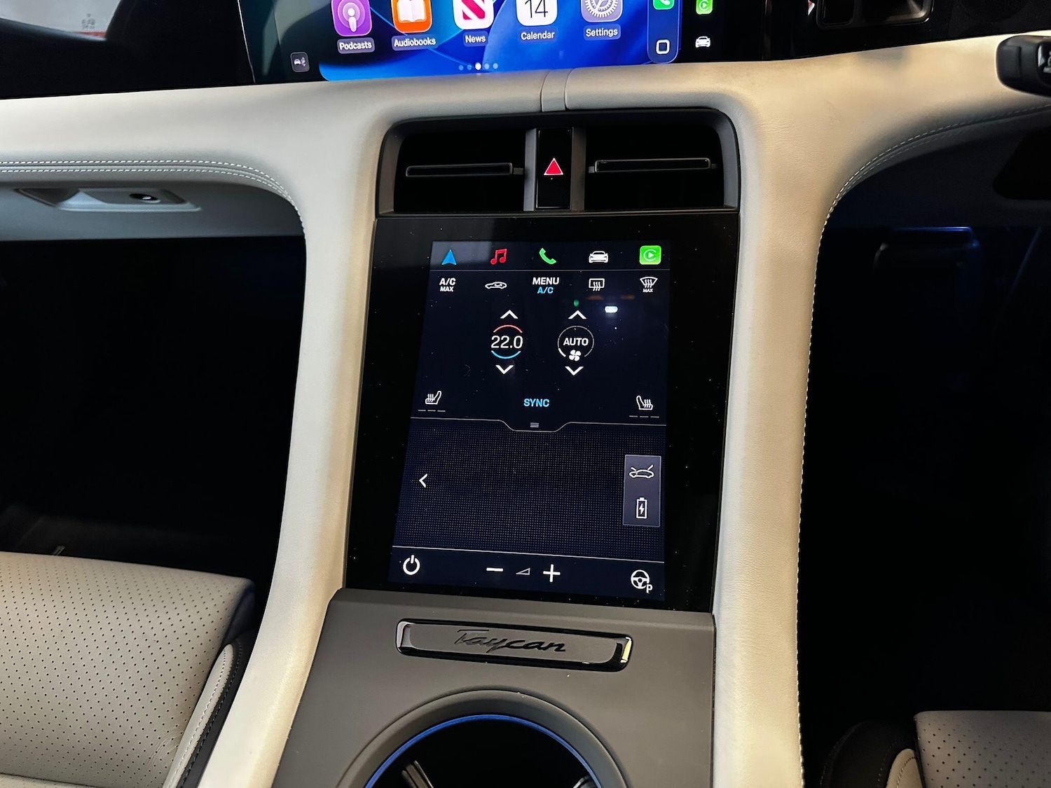 Used Porsche Taycan 2024 for sale - 77175801: Photo 30