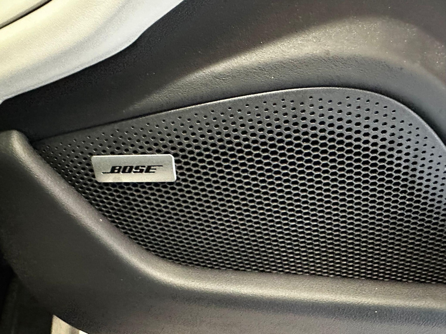 Used Porsche Taycan 2024 for sale - 77175801: Photo 37