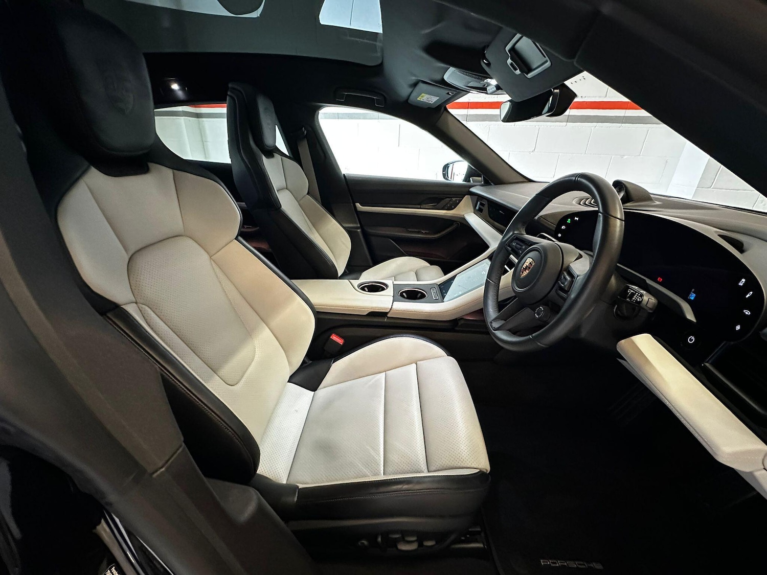 Used Porsche Taycan 2024 for sale - 77175801: Photo 50