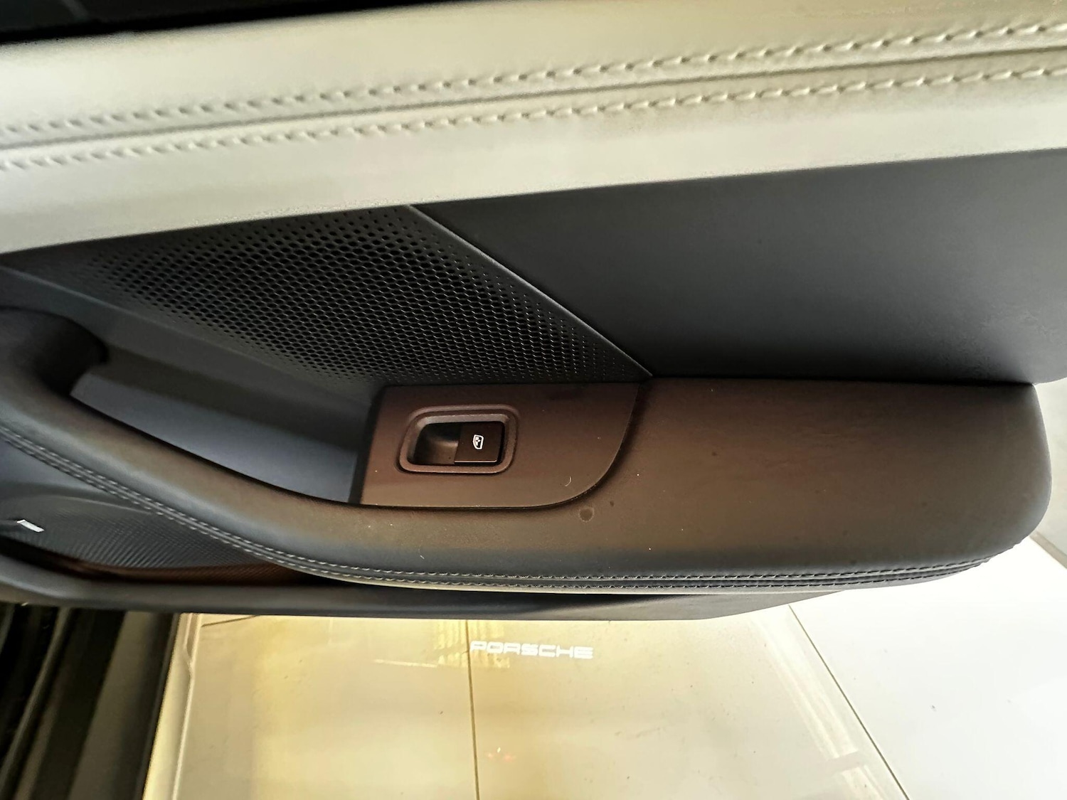 Used Porsche Taycan 2024 for sale - 77175801: Photo 52