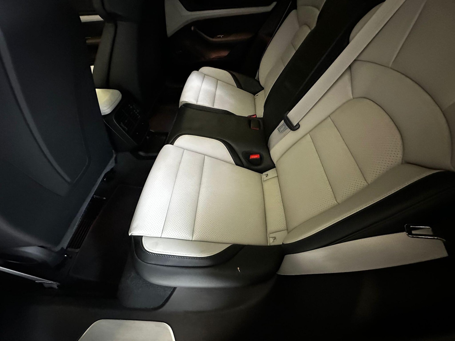 Used Porsche Taycan 2024 for sale - 77175801: Photo 63