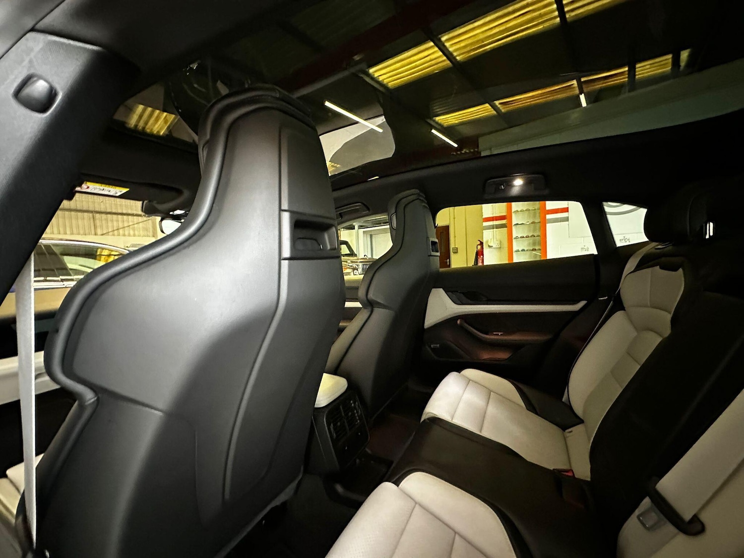 Used Porsche Taycan 2024 for sale - 77175801: Photo 67