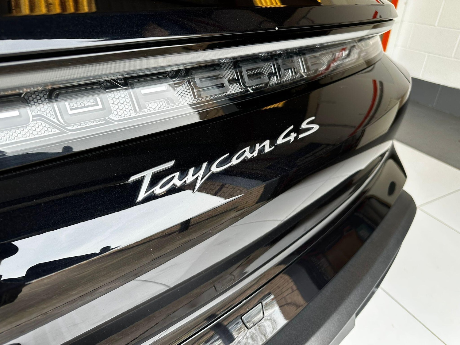 Used Porsche Taycan 2024 for sale - 77175801: Photo 85