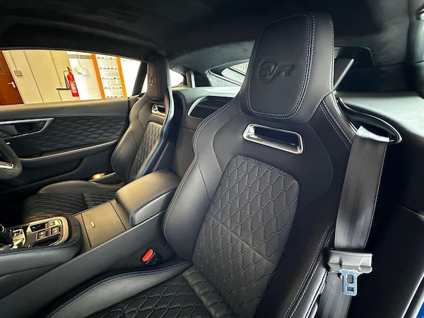 Used Jaguar F-Type 2017 for sale - 75431241: Photo 30