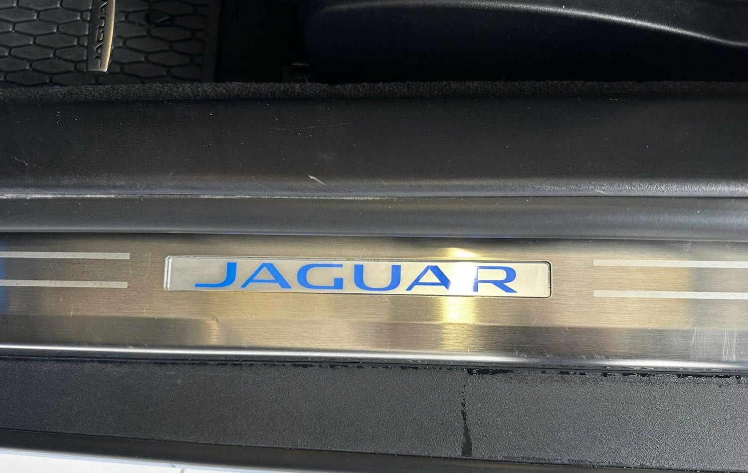 Vehicle 33