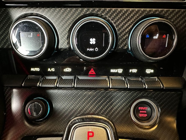 Used Jaguar F-Type 2017 for sale - 75431241: Photo 40