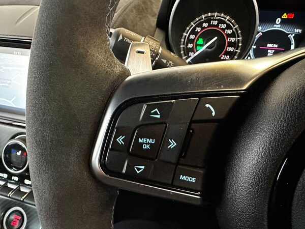 Used Jaguar F-Type 2017 for sale - 75431241: Photo 49