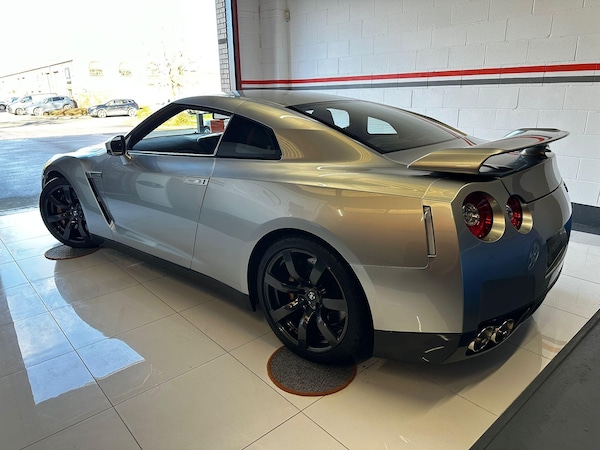 Used Nissan GT-R 2009 for sale - 73202367: Photo 15