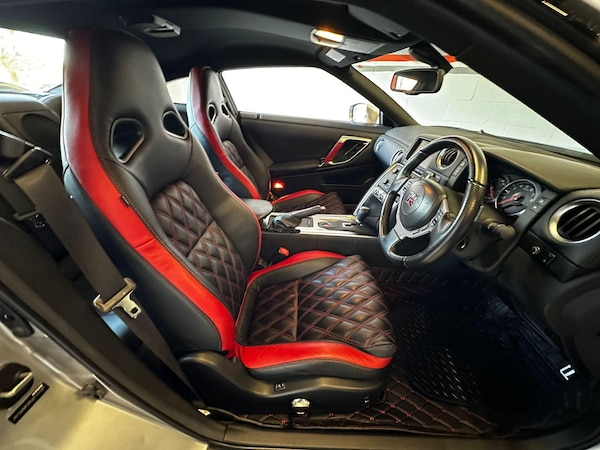 Used Nissan GT-R 2009 for sale - 73202367: Photo 28