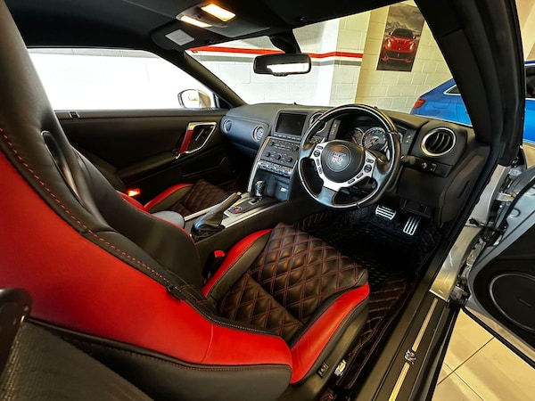 Used Nissan GT-R 2009 for sale - 73202367: Photo 36