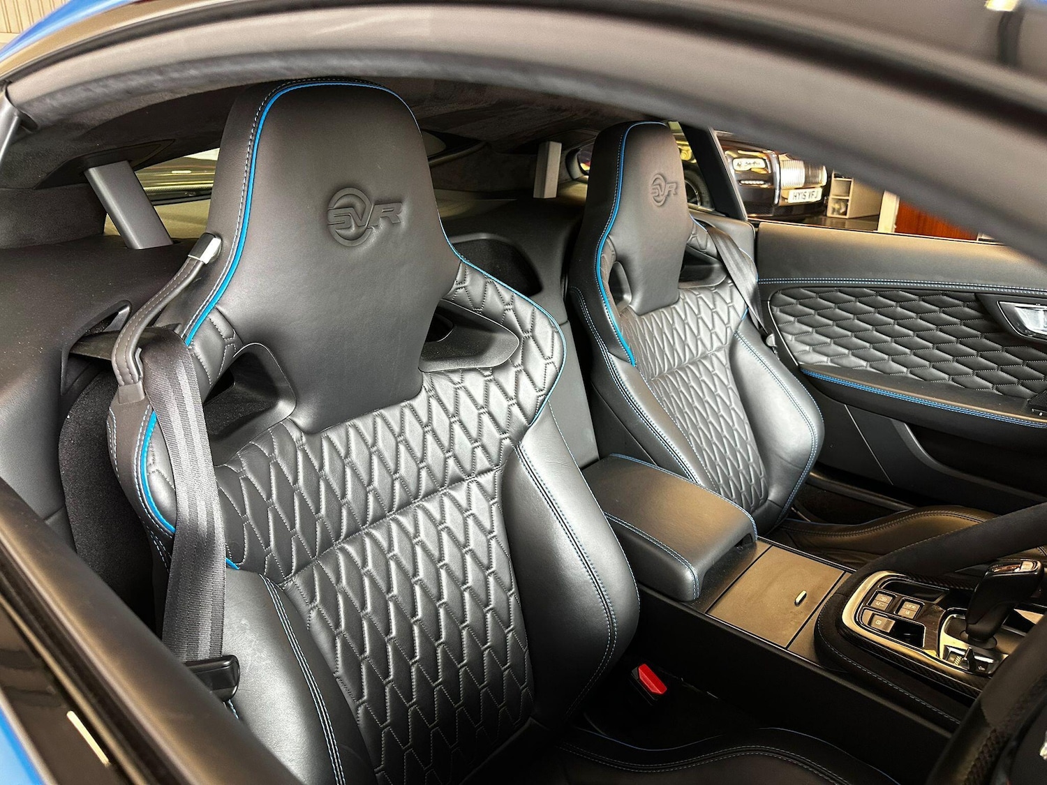 Used Jaguar F-Type 2016 for sale - 77657738: Photo 14