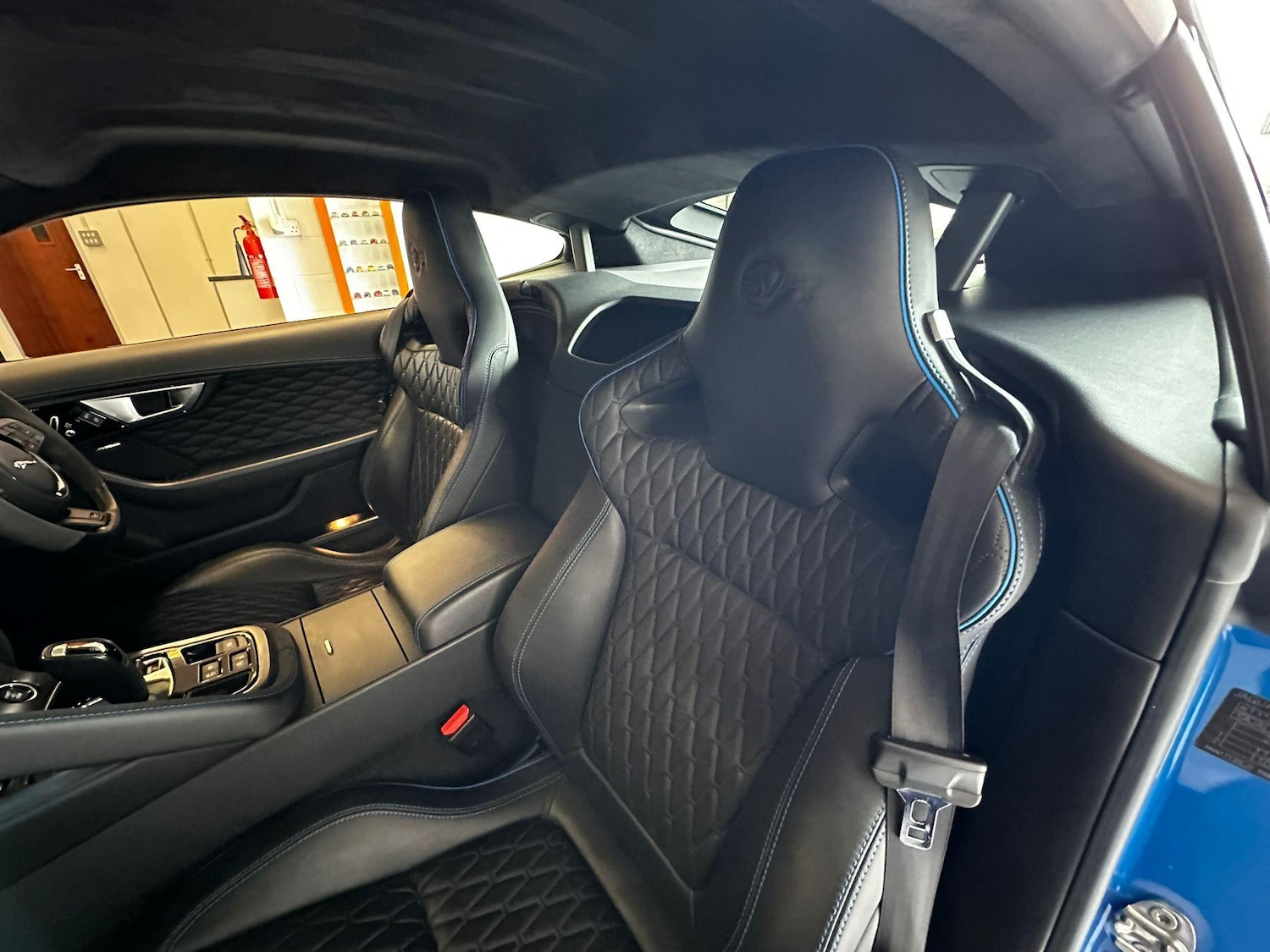 Used Jaguar F-Type 2016 for sale - 77657738: Photo 38